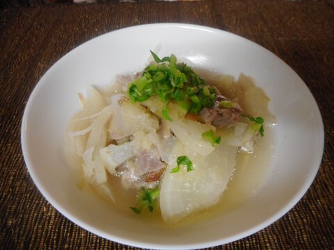 大根と塩豚の重ね煮うめ風味